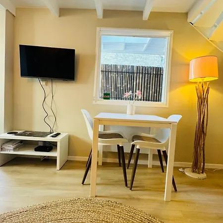 Cosy Summerhouse * נורדוויק