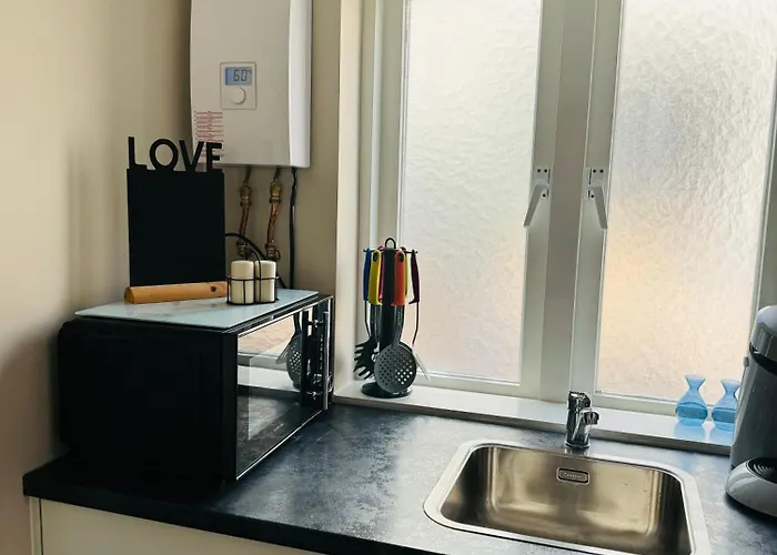 Cosy Summerhouse Noordwijk