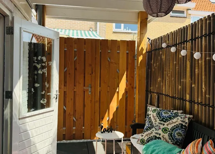 Cosy Summerhouse דירה