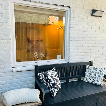 Cosy Summerhouse